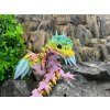 Růžičkový dráček s křídly mládě duhové 30 cm 3D tisk