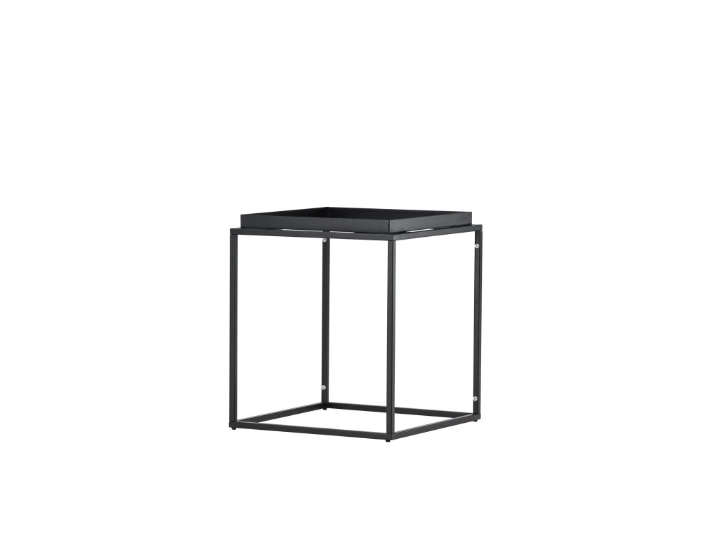 Kovový příruční stolek PORTO 45x45 cm v černé barvě je stylový a praktický doplněk do každého interiéru. Minimalistický design a pevná kovová konstrukce zajišťují stabilitu a dlouhou životnost, což z něj činí ideální volbu pro moderní domácnosti.  Tento stolek je perfektní pro odkládání knih, nápojů, květin či dekorací. Díky kompaktním rozměrům se snadno vejde do menších prostor, například vedle pohovky, křesla nebo postele. Skvěle doplní obývací pokoj, ložnici či pracovnu.  Černý povrch stolku PORTO se snadno kombinuje s jakýmkoli stylem interiéru. Ideálně ladí s kontrastními světlými textiliemi, dřevěnými prvky nebo kovovými dekoracemi. Dokonale se hodí do moderního, industriálního i skandinávského stylu. Praktický a elegantní doplněk do každého prostoru.