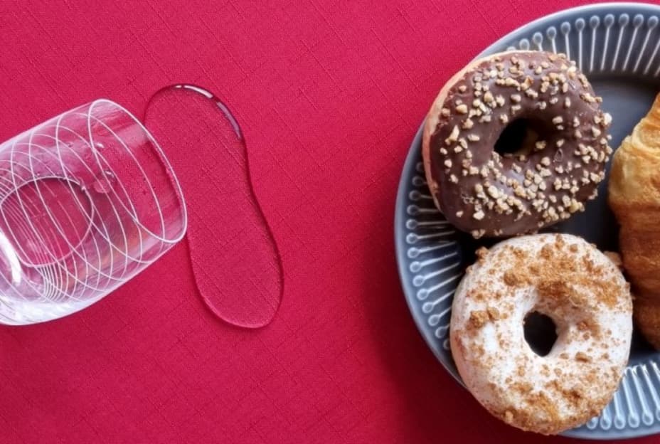 Teflonová vrstva na ubrusech: Dokonalá ochrana proti skvrnám a snadná údržba