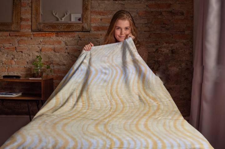 Levně Top textil Fleecová deka Vlnka žlutá