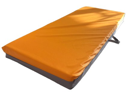 Nepropustná oranžová dětská matrace do školky