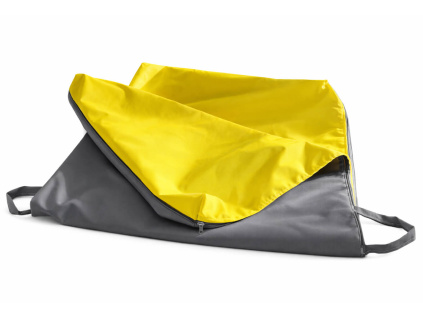 Žlutý nepropustný potah do školky