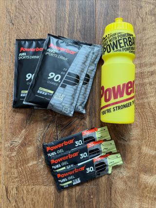 ENERGII MÁŠ V KAPSE… S Powerbar Black Line ti jen tak nedojde. Nejpokročilejší GEL od Powerbaru pro rychlé doplnění...