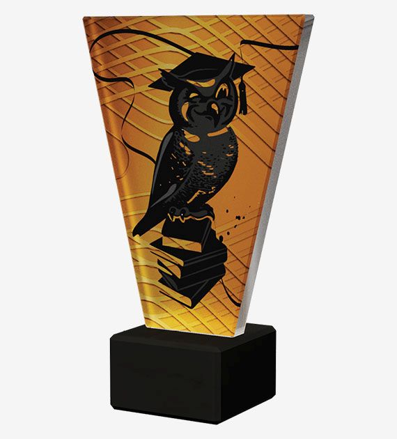 Designová skleněná trofej | Absolvent Výška: 15 cm, Průměr: 1 cm