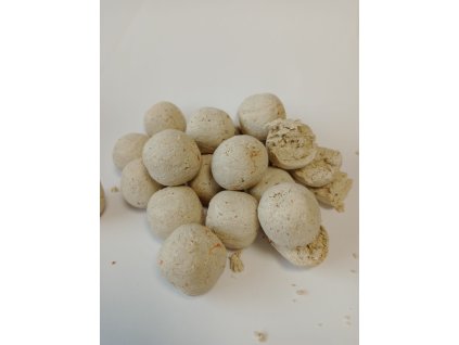 Bílá jahoda, chilli