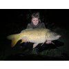 Boilies s bílým jílem pro kapry PPK - Carp  Broskev+ Chilli 24mm.
