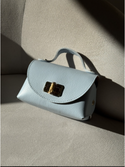 Modrá mini kabelka z pravé kůže Synthia