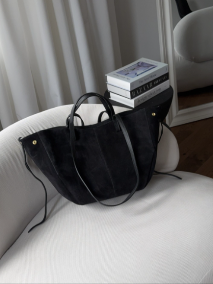 Dámská kožená semišová kabelka Poli maxi černá