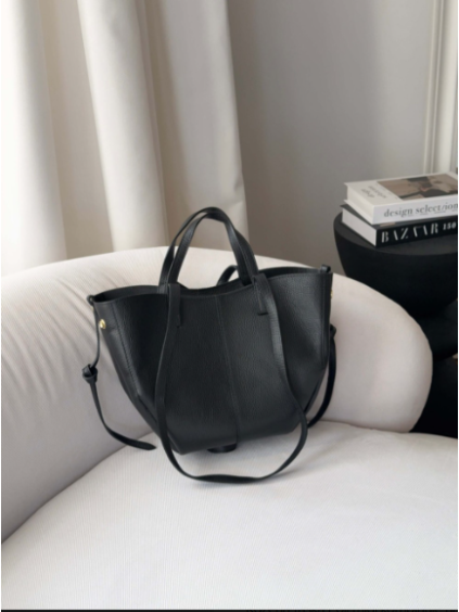 Dámská kožená midi kabelka Poli, černá