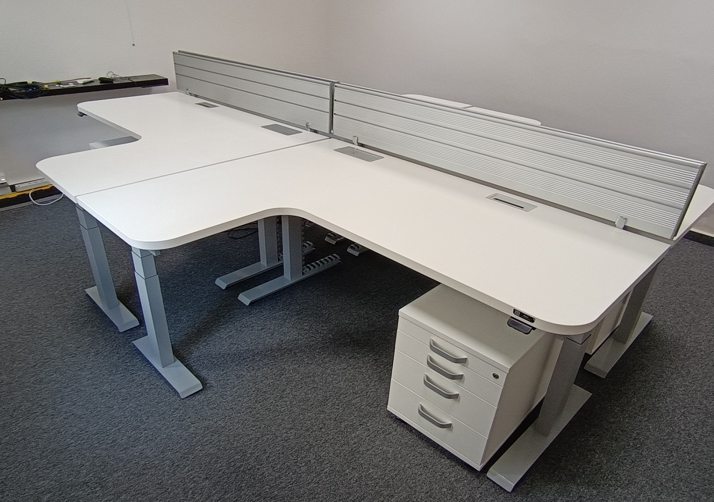 DeskTherapy D5+ profesionální rohový stůl