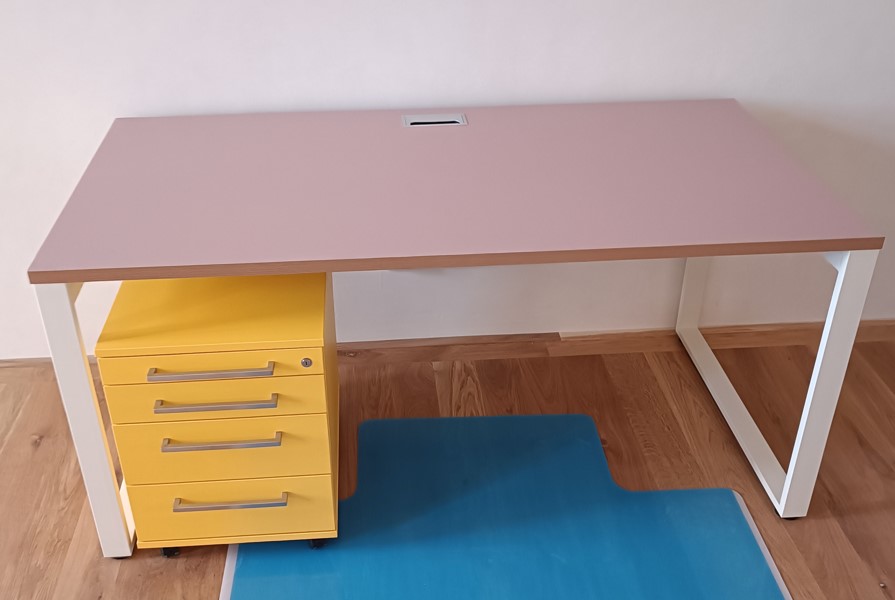 designovy-stul-kooki