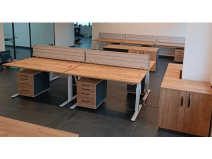 desktherapy bosch nastavitelny stul realizace