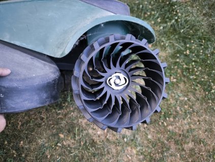 Široké kolesá pre Robomow RS, Cub Cadet XR, Wolf Garten RoboScooter