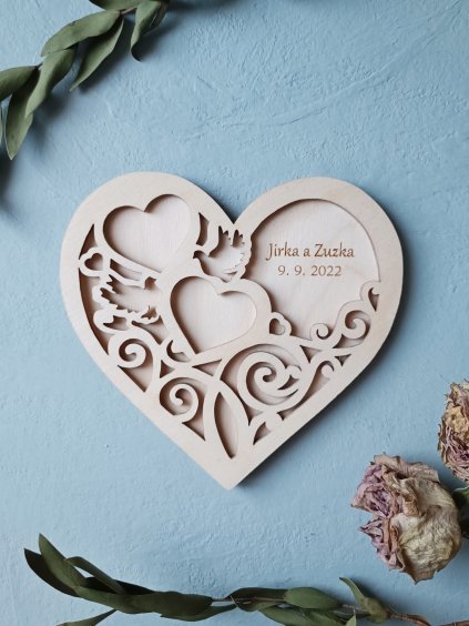 Dřevěný tácek na prstýnky - Srdce