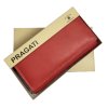 Elegantní dámská peněženka s klasickým designem v červené barvě