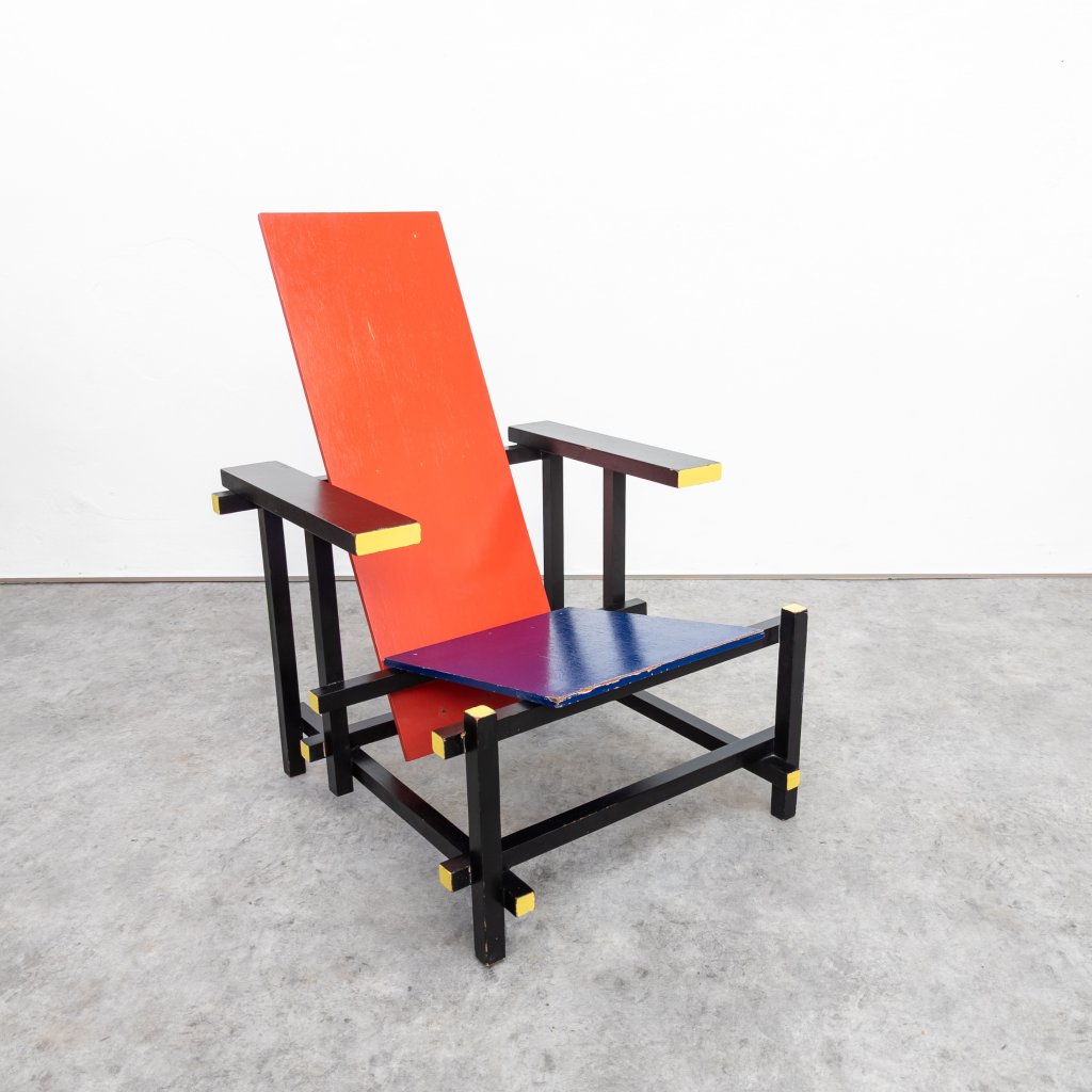 Vintage Red and Blue chair by Gerrit Rietveld - Prague Design Icons