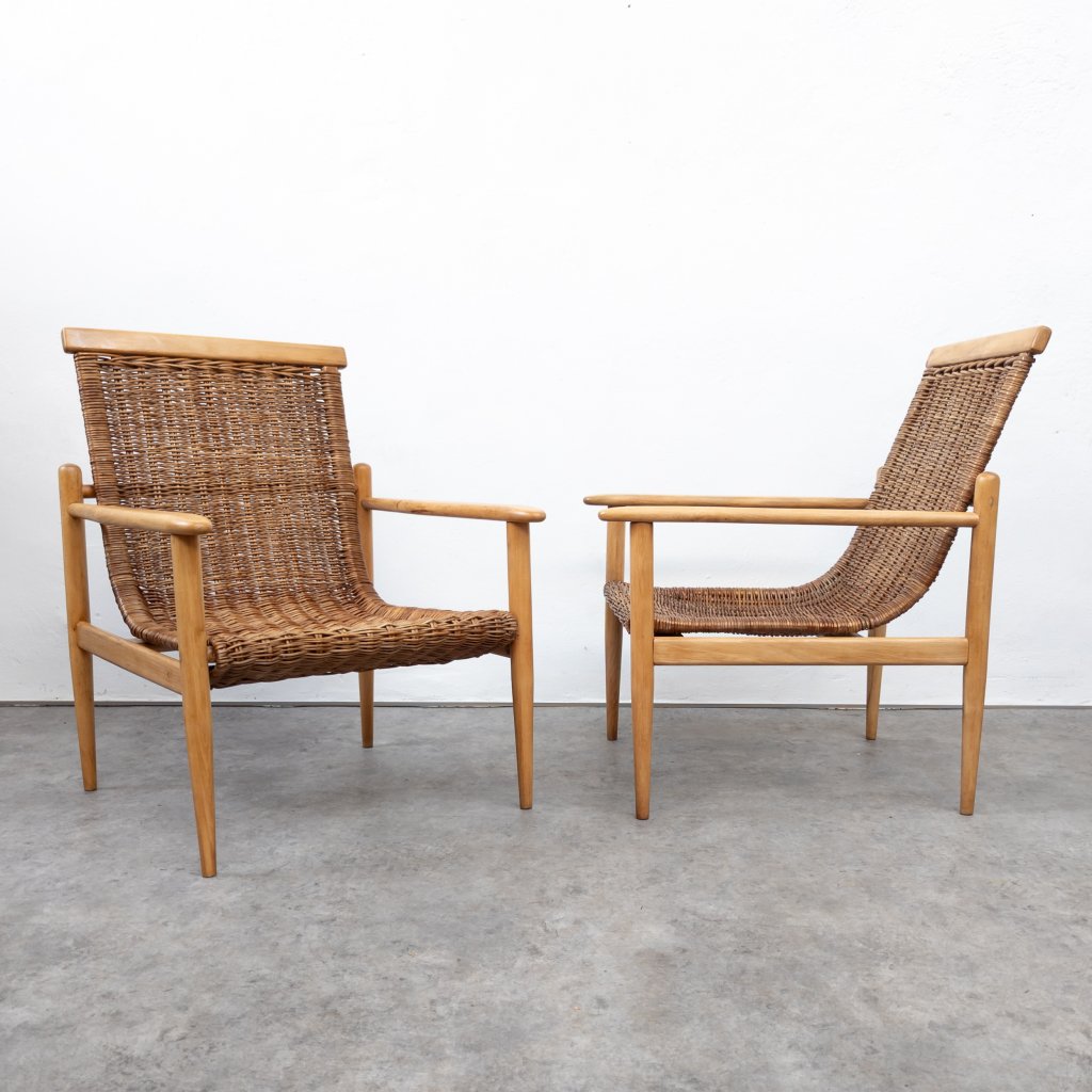 Mid Century armchairs by Jan Kalous for ÚLUV