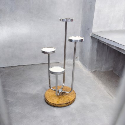 Tubular steel flower stand H 54 by Jindřich Halabala for UP Závody