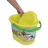 Kyblík na pleny ve světle zelené barvě s motivem Funny Farm 02