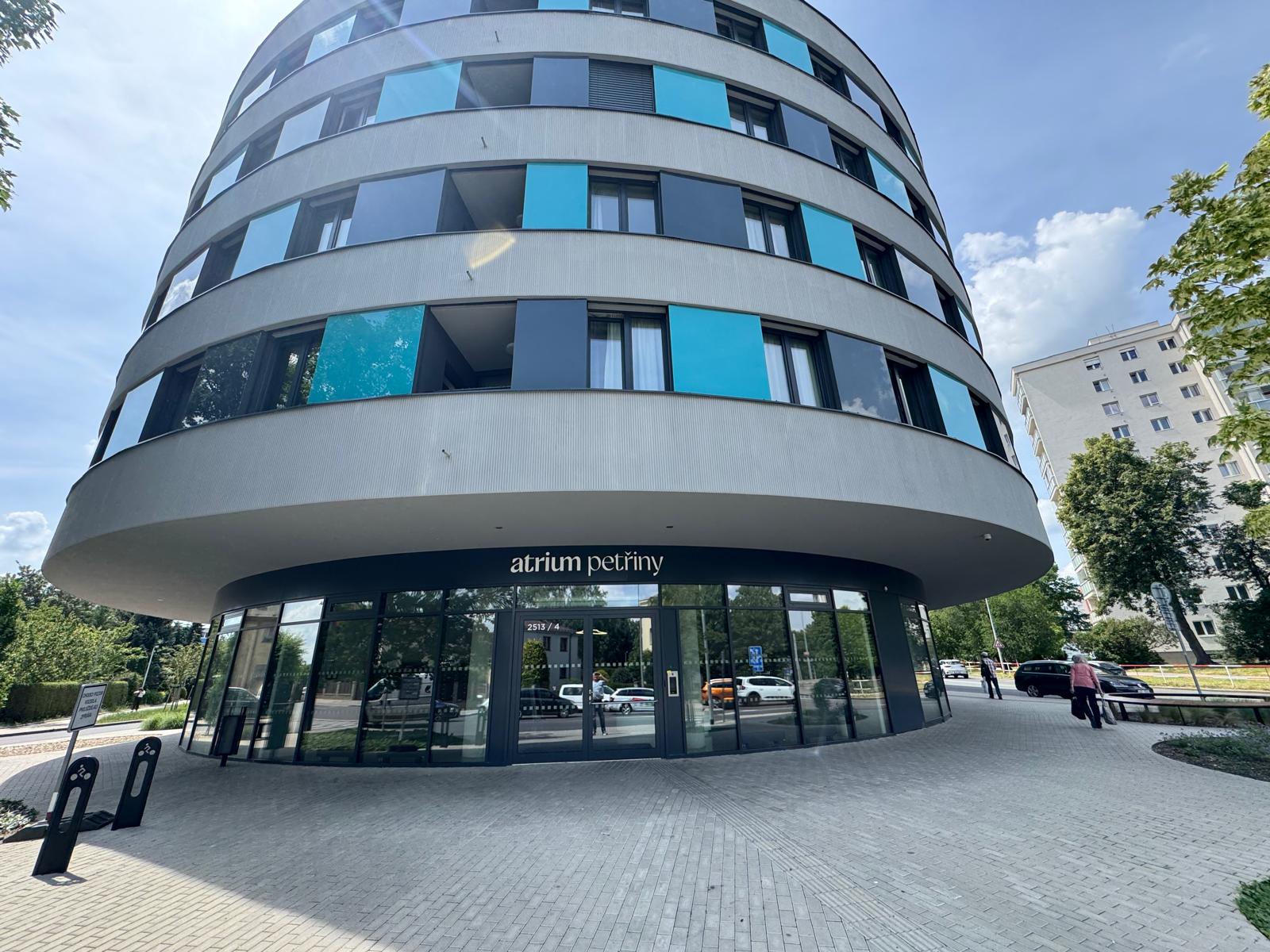 První etapa instalace rekuperačních jednotek  v rezidenčním projektu v Praze úspěšně dokončena