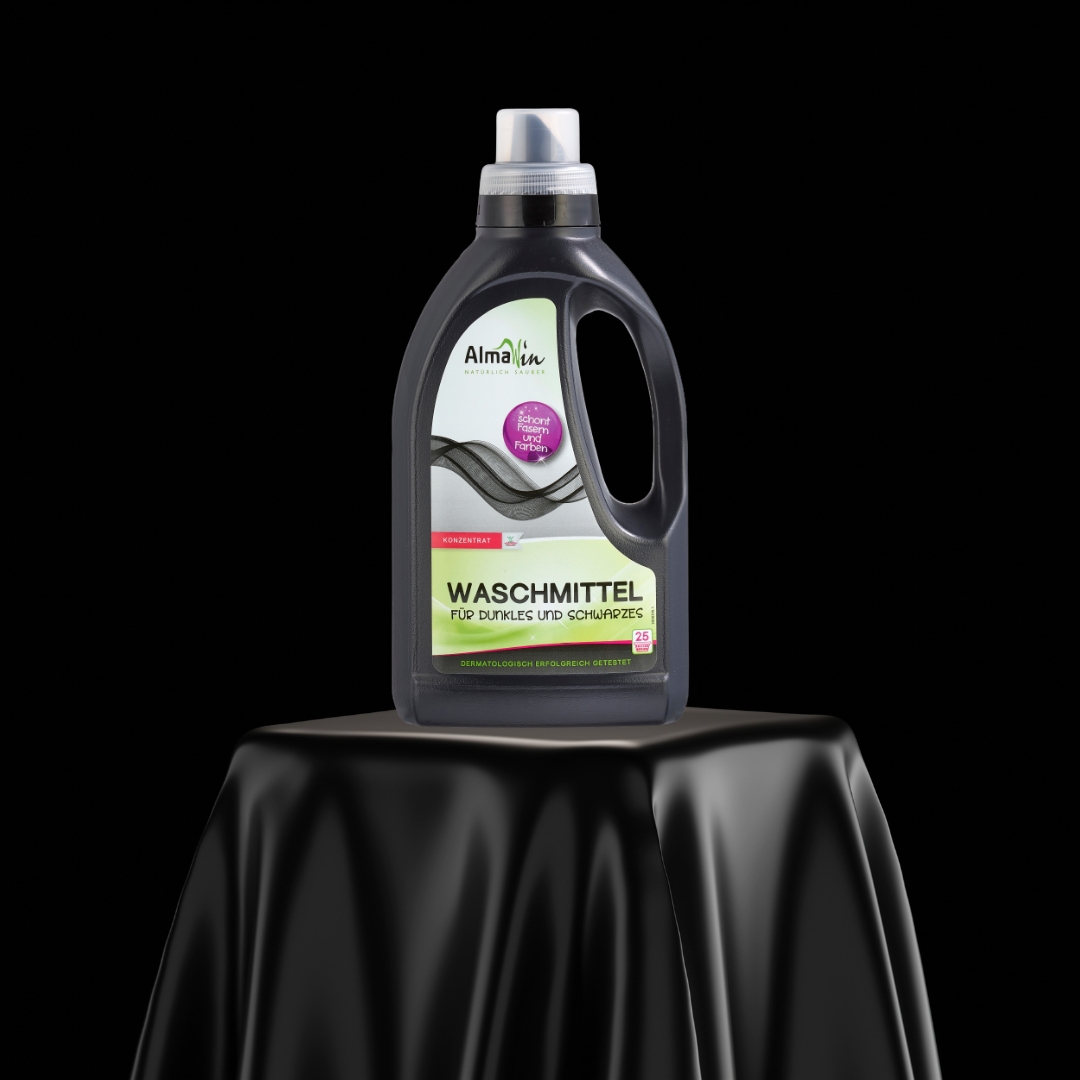Tekutý prášek AlmaWin na tmavé a černé prádlo