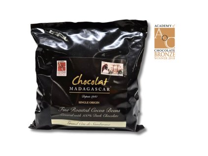 Chocolat Madagascar Pražené boby v 100% hořké čokoládě