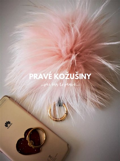 Krásny, veľký prívesok - pompón, púdrovo rúžový, pravý mýval, P7S02