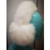 Ušká z pravej kožušiny líšky, biele, Us01