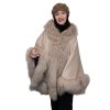 Vlnená pelerínka s kapucňou a mongolskou ovcou, Pe27