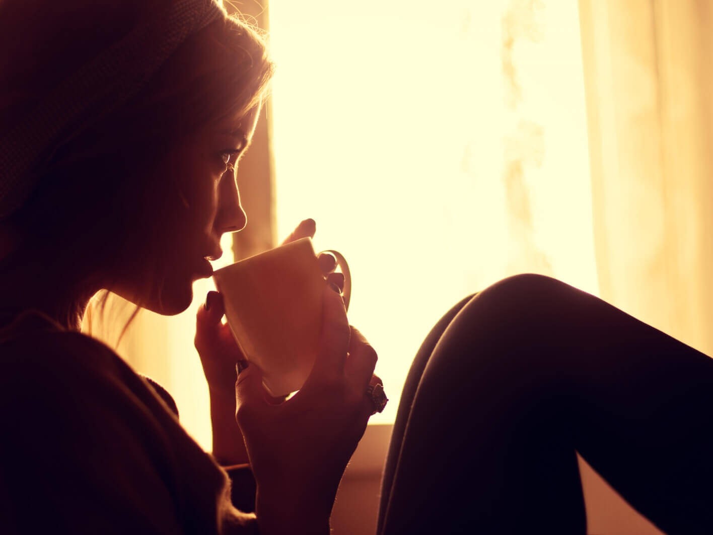 Jak funguje kofein – účinky kofeinu a jeho obsah v kávě a nápojích