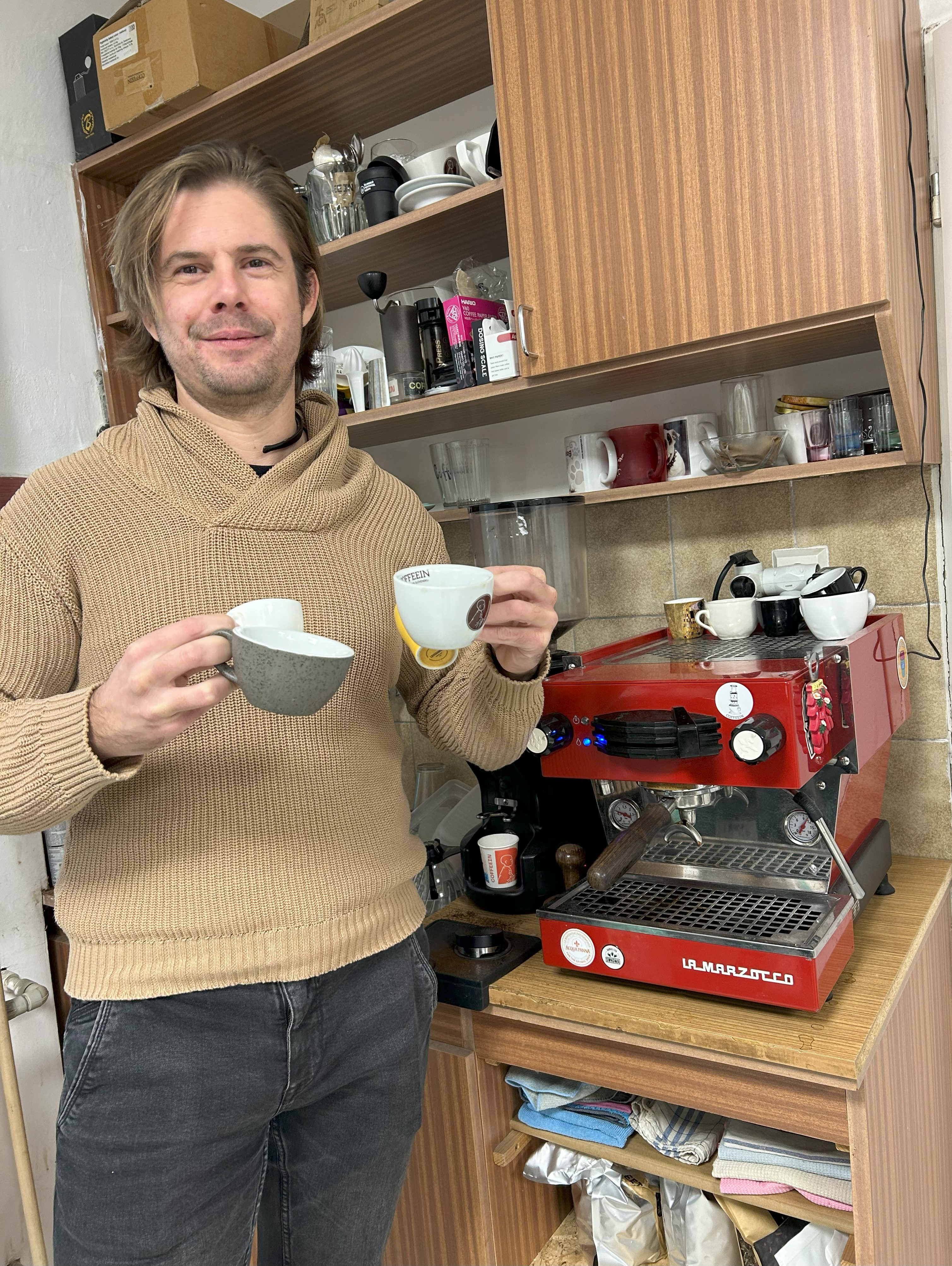 András