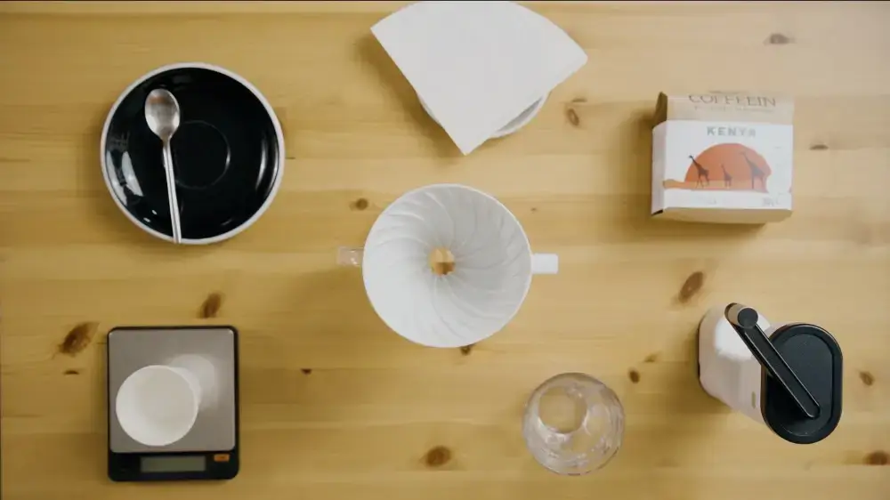 priprava-kavy-cez-hario-v60-1