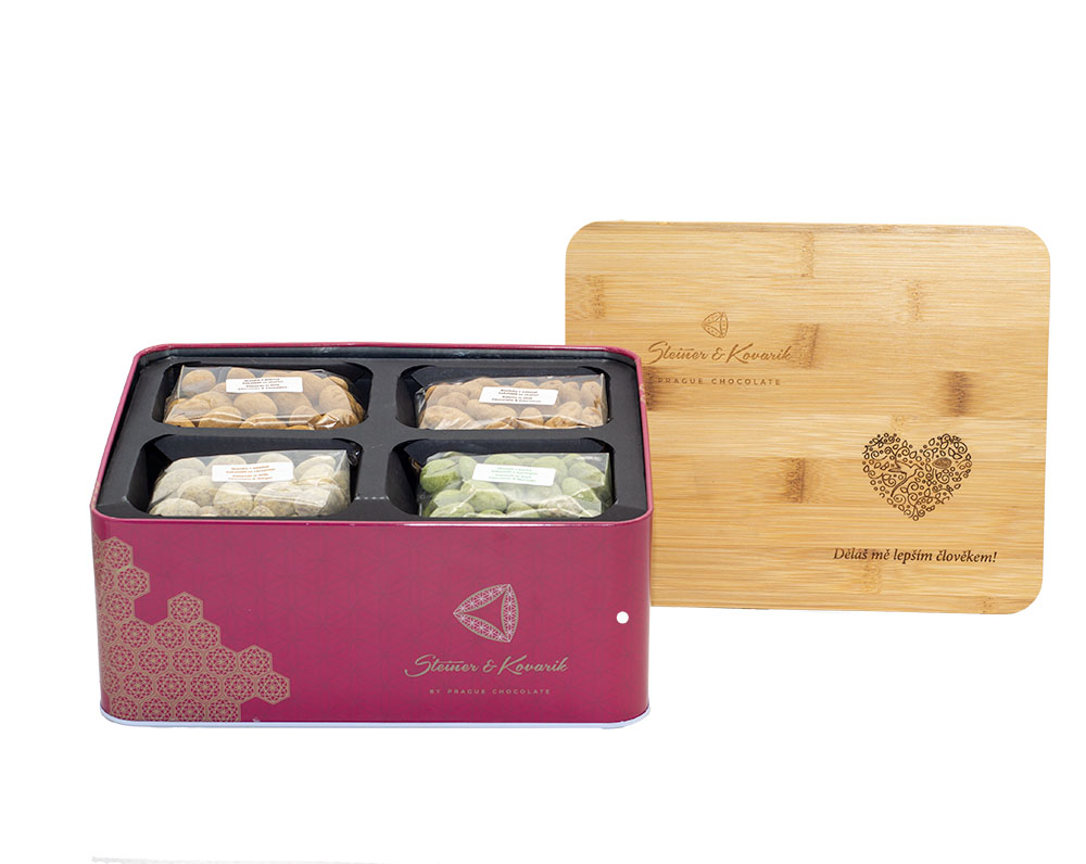 Luxusní dvoupatrová bonboniéra s dražé - malinová, 1040g