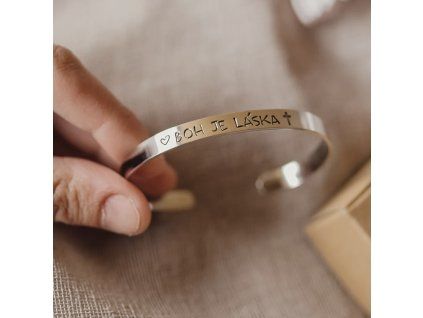 Náramok - Boh je láska