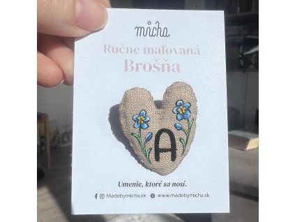 Brošňa s iniciálom A