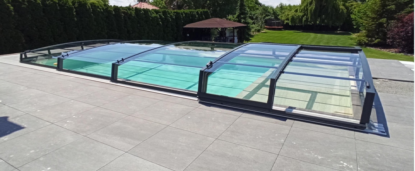 Elegantní nizke zastřešení