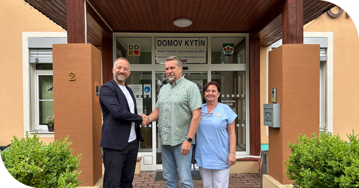 Darovali jsme nové matrace do Domova seniorů Kytín