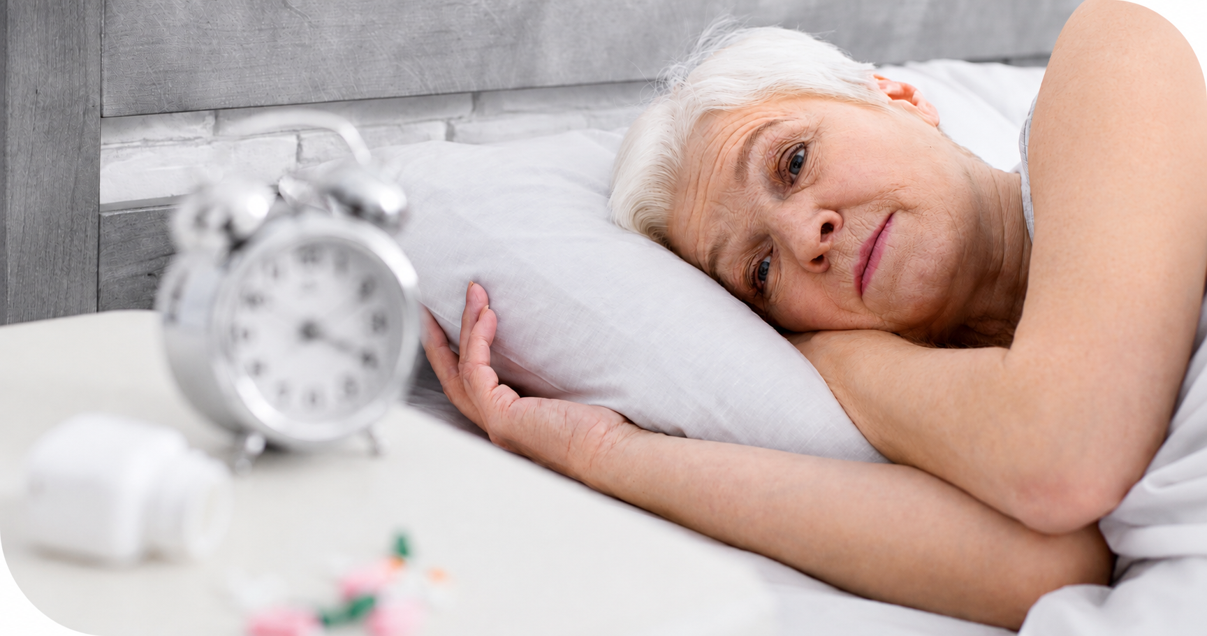 Spánková deprivace a biologický věk: Může nedostatek spánku urychlit stárnutí?