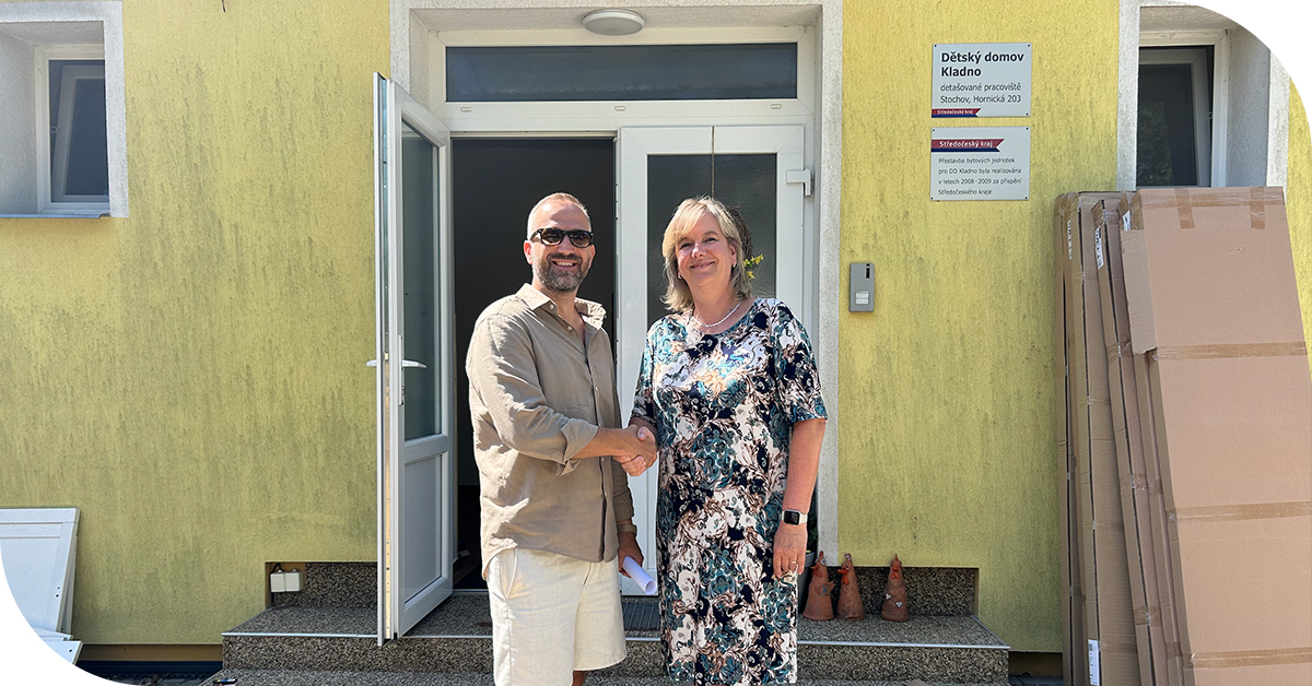 Darovali jsme ortopedické matrace Inova Kids dětskému domovu v Kladně