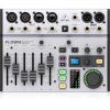 Behringer FLOW8 - obrázok 1