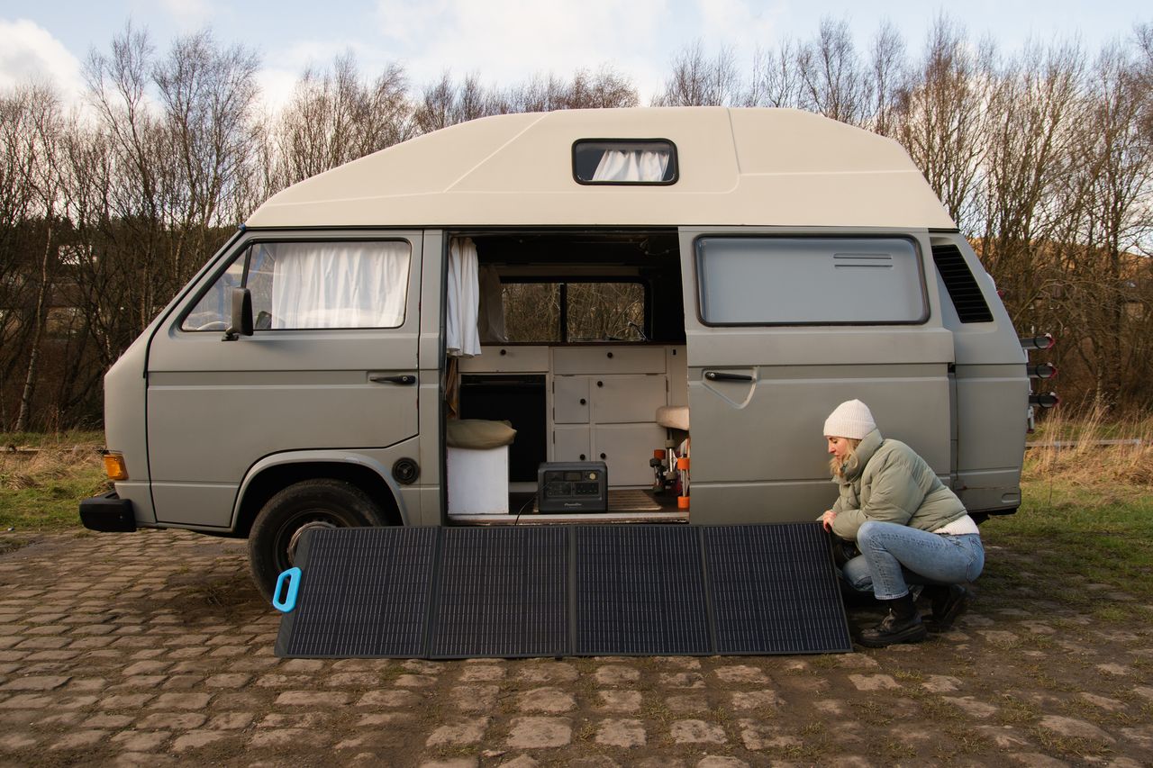 PV200_LIFESTYLE_4_JPG