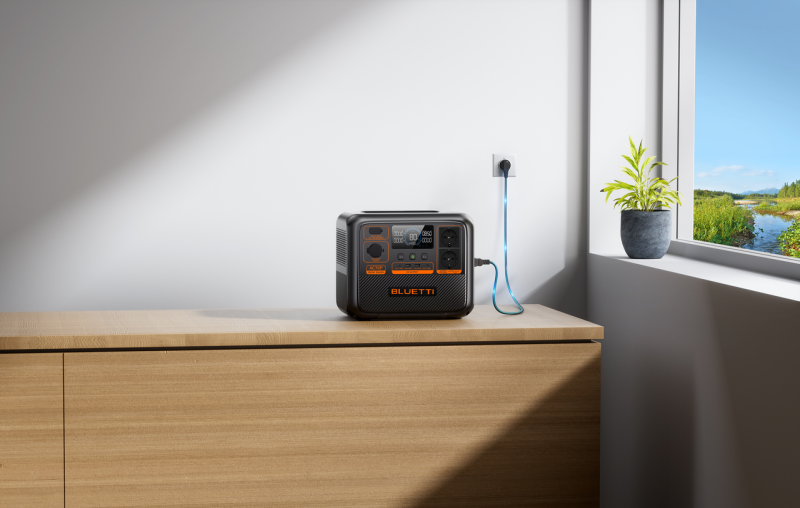 Nabíjecí stanice BLUETTI AC70P – 864Wh, 1000W