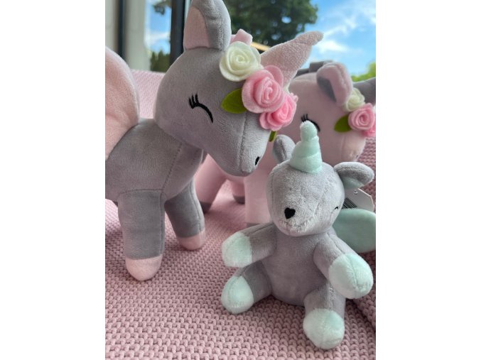 Plyšový jednorožec s venčekom sivá M 4