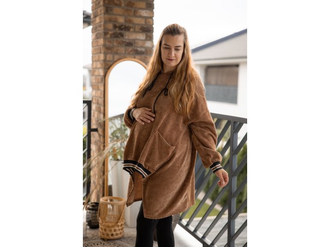 Asymetrická mikina s kapucňou