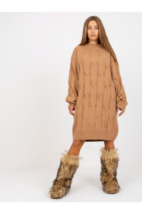 Svetrové šaty Ellen Hurt Camelowa sukienka dzianinowa w warkocze RUE PARIS 389775 4