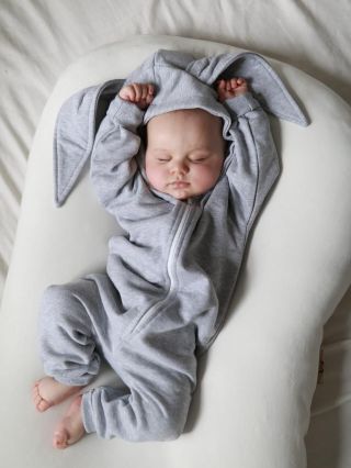 Ahojte moji milí 🩷 Veľká noc je o chvíľu tu a ja by som vás chcela cez sviatky potešiť, napríklad zľavou na tento rozkošný...