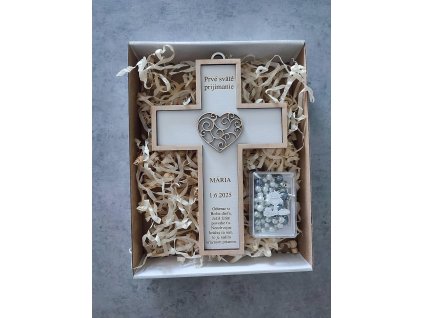 Krizik ruzencek darcek prve svate prijimanie 1