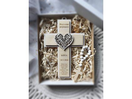 Krizik ruzencek darcek prve svate prijimanie 1