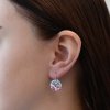 Strieborné náušnice visiace s krištálmi Swarovski mix farieb okrúhle 31176.3 water lilly