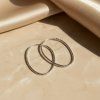 Dámske strieborné kruhy s gravírom EOB105426